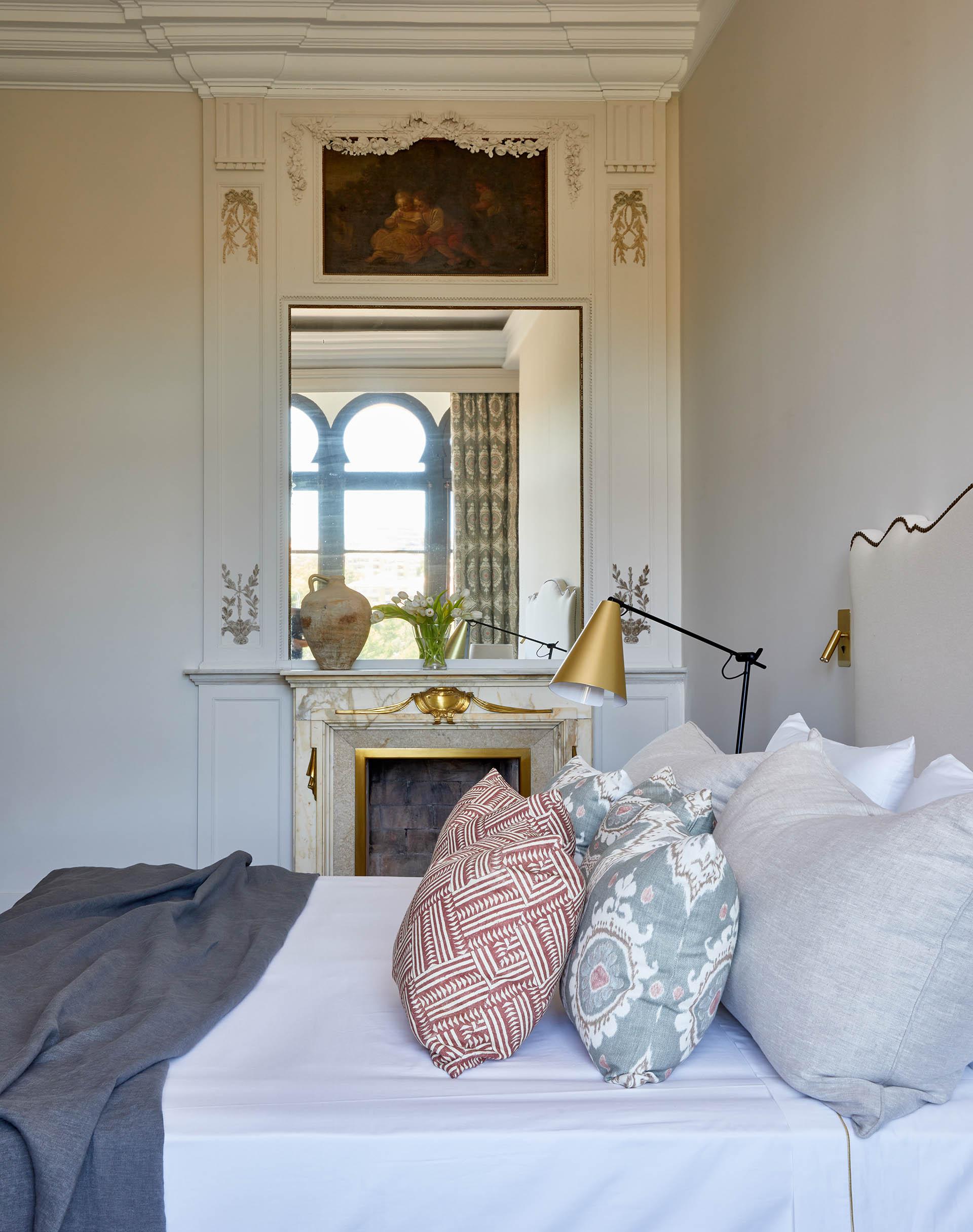 Soho Boutique Castillo De Santa Catalina - Adults Recommended مالقة المظهر الخارجي الصورة A bedroom at the hotel