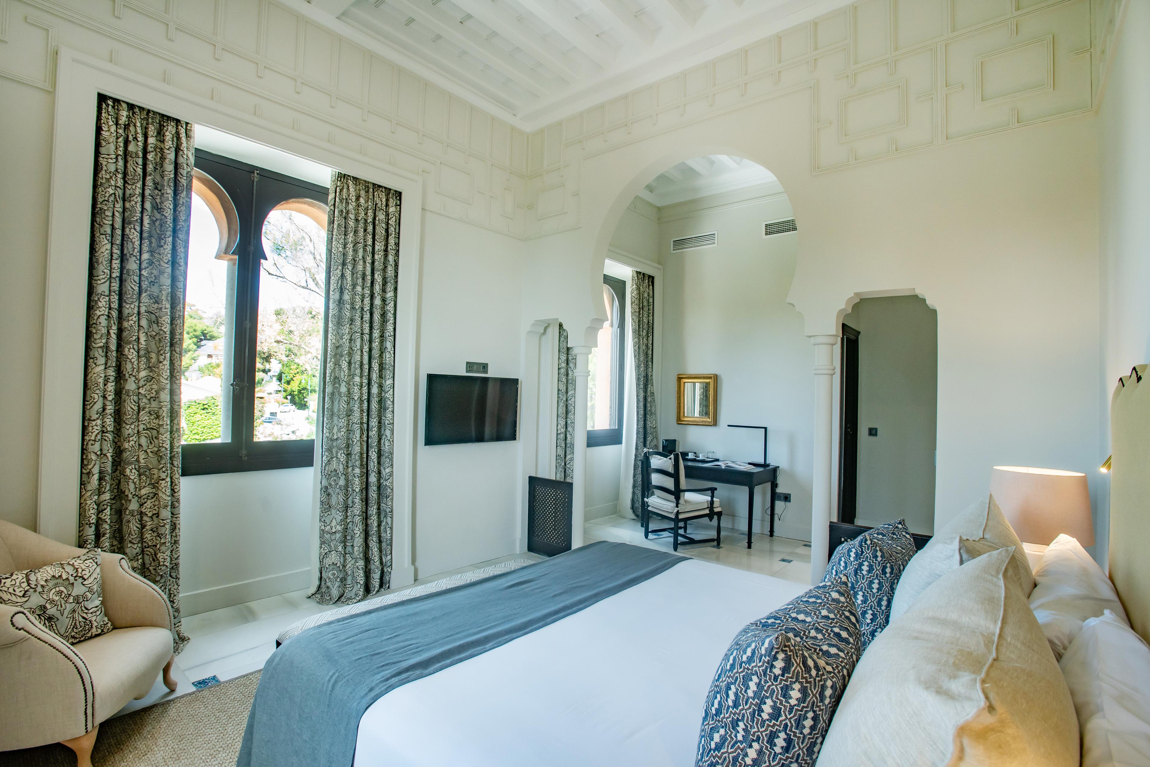 Soho Boutique Castillo De Santa Catalina - Adults Recommended مالقة المظهر الخارجي الصورة A room at the hotel