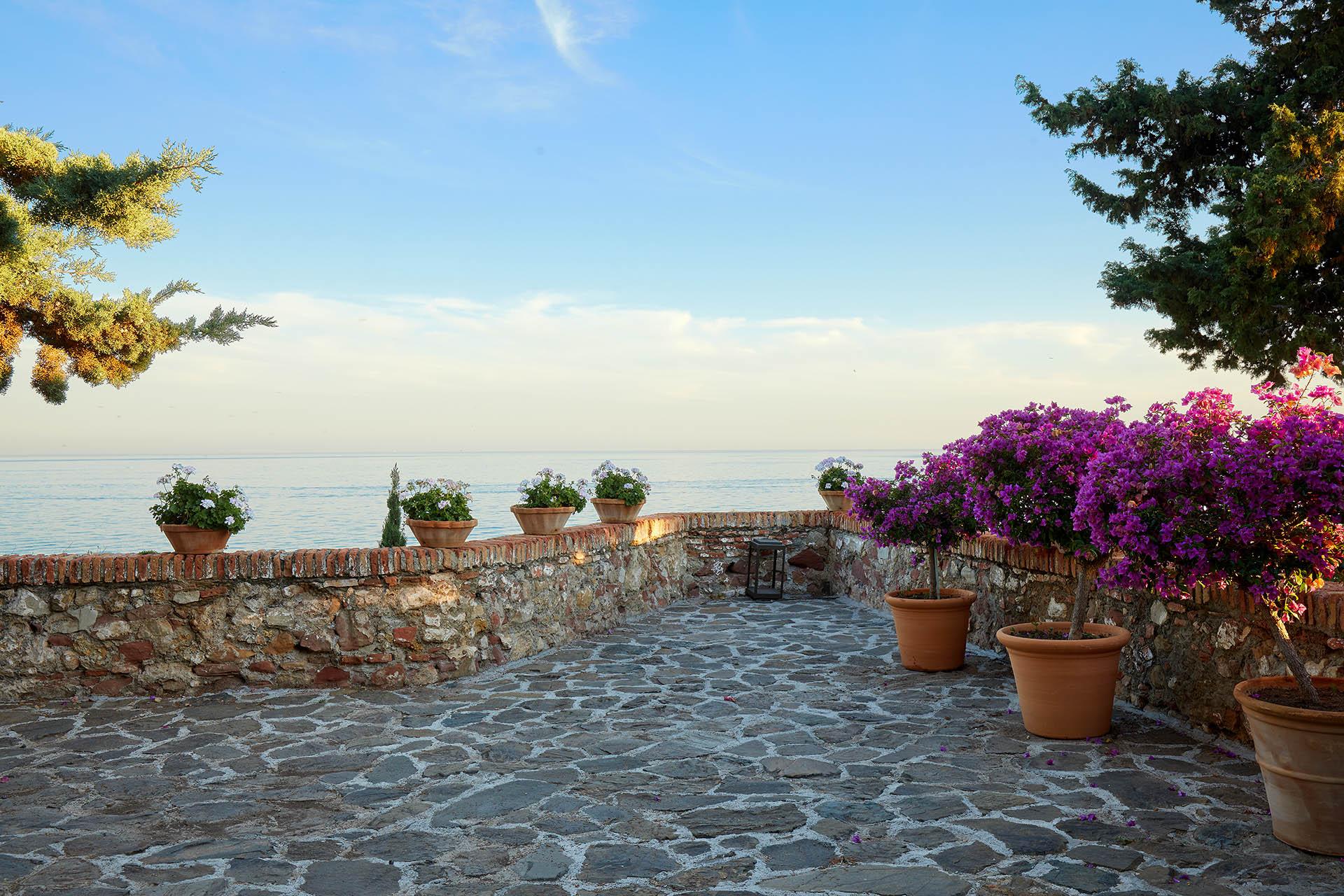 Soho Boutique Castillo De Santa Catalina - Adults Recommended مالقة المظهر الخارجي الصورة View of the sea from the monastery
