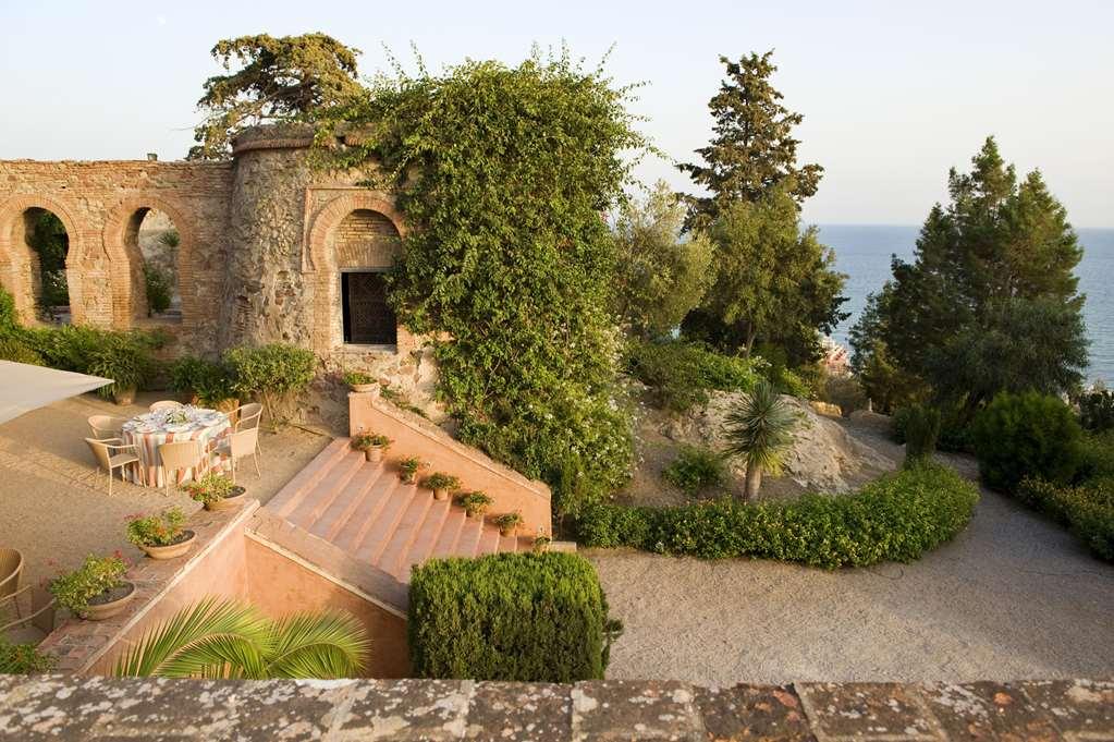 Soho Boutique Castillo De Santa Catalina - Adults Recommended مالقة المظهر الخارجي الصورة The gardens of the Villa Durazzo-Pallavicini